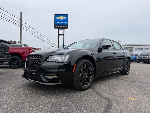 used 2022 Chrysler 300 car, priced at $31,095