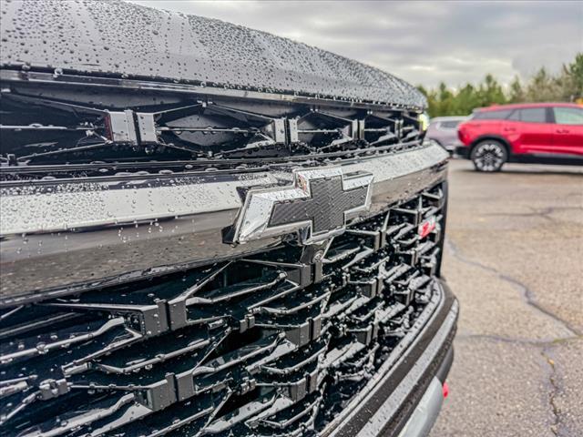 new 2024 Chevrolet Traverse car, priced at $47,121