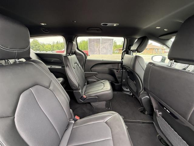 used 2025 Chrysler Pacifica car, priced at $36,995