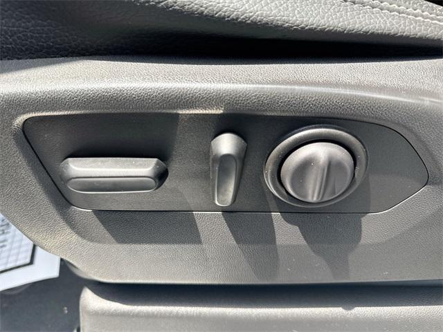 used 2019 GMC Sierra 1500 car, priced at $32,400