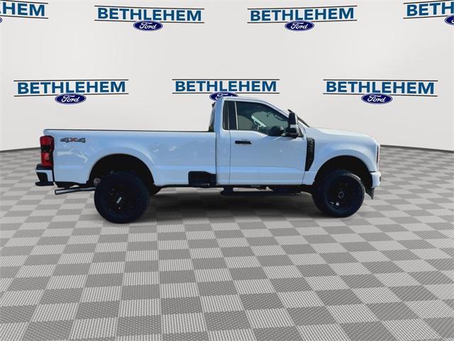 new 2025 Ford F-350 car