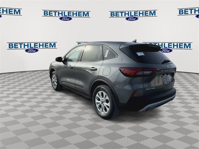 new 2025 Ford Escape car, priced at $30,689
