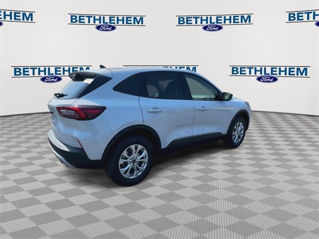 new 2025 Ford Escape car, priced at $29,008