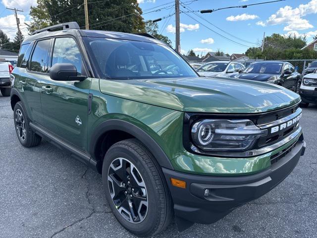 new 2024 Ford Bronco Sport car, priced at $35,083