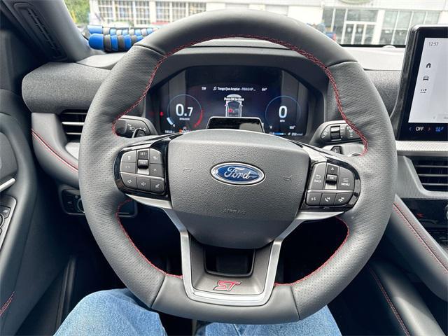 new 2025 Ford Explorer car, priced at $57,469