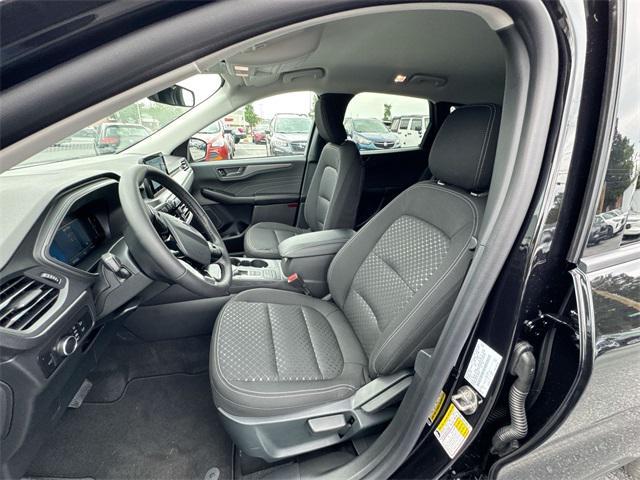new 2025 Ford Escape car, priced at $29,718