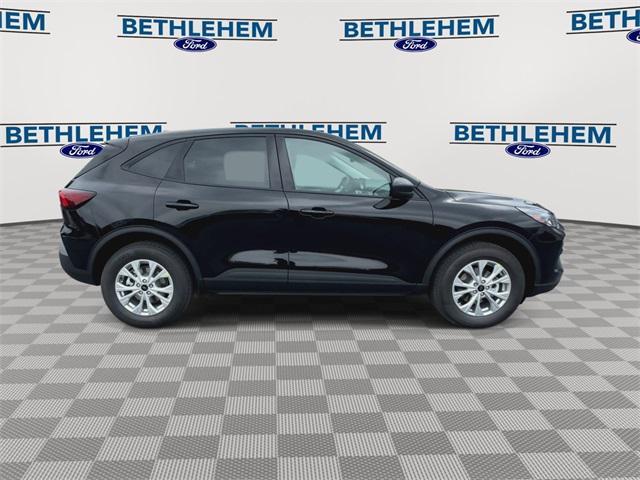 new 2025 Ford Escape car, priced at $29,718