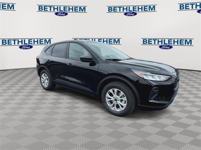 new 2025 Ford Escape car, priced at $29,718