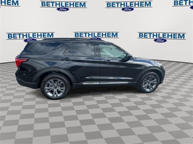 new 2025 Ford Explorer car, priced at $46,224