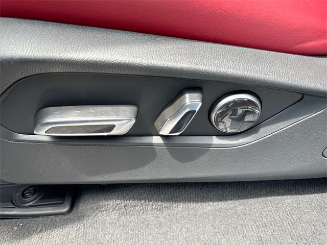 used 2022 Acura MDX car, priced at $45,382
