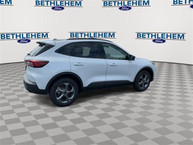 new 2025 Ford Escape car, priced at $29,380