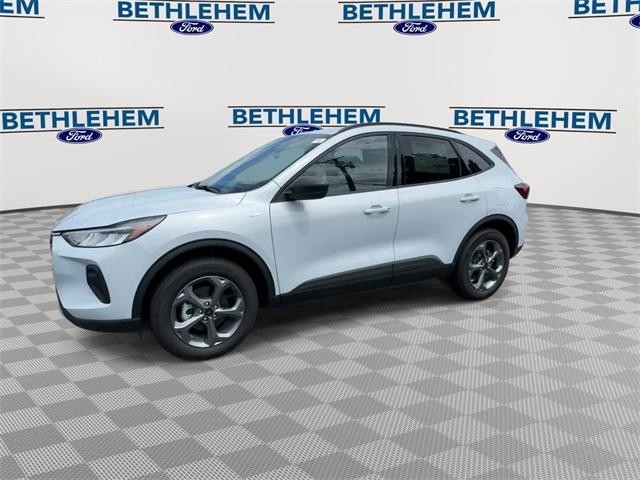 new 2025 Ford Escape car, priced at $29,380