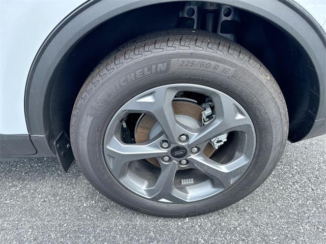 new 2025 Ford Escape car, priced at $29,380