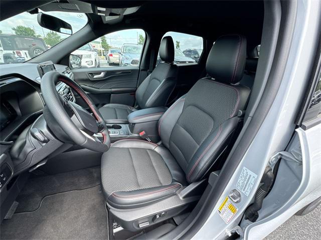 new 2025 Ford Escape car, priced at $29,380