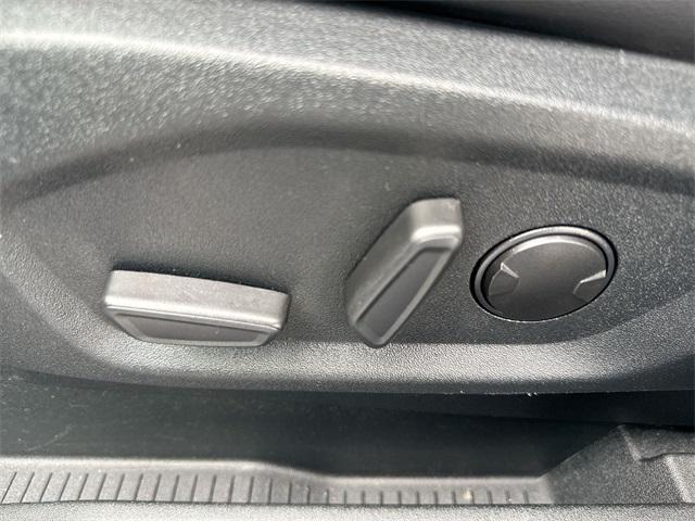 used 2022 Ford Edge car, priced at $26,043