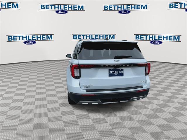 new 2025 Ford Explorer car, priced at $45,627