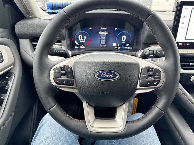 new 2025 Ford Explorer car, priced at $45,627