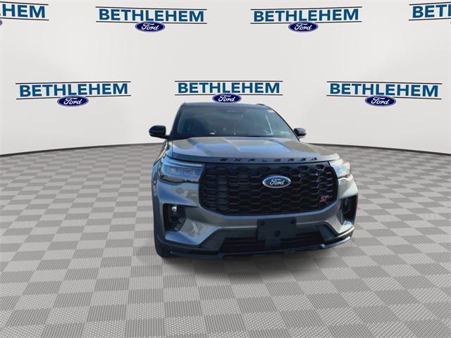 new 2025 Ford Explorer car, priced at $60,360