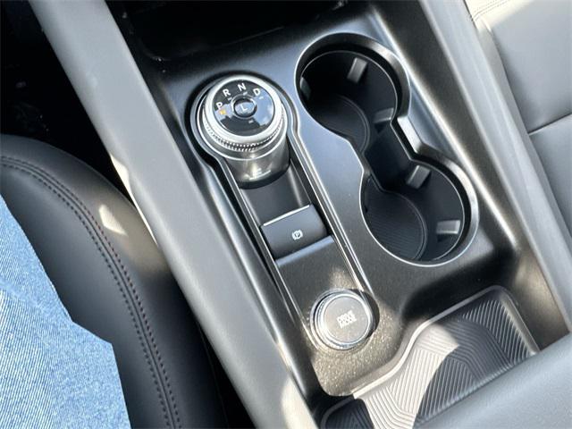 new 2025 Ford Explorer car, priced at $46,568