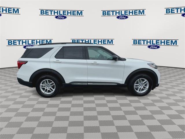 new 2025 Ford Explorer car, priced at $42,286