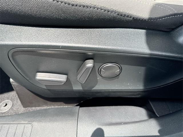 used 2022 Ford Escape car, priced at $21,184