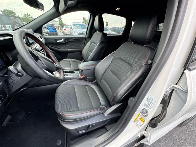 new 2025 Ford Escape car, priced at $29,380