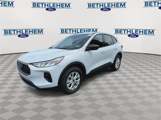 new 2025 Ford Escape car, priced at $28,385