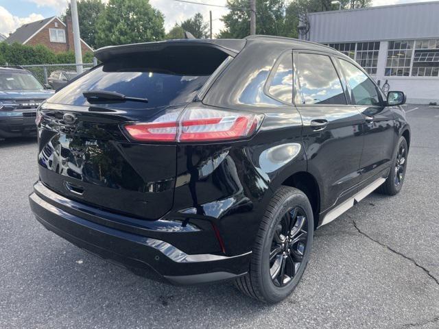 new 2024 Ford Edge car, priced at $40,161