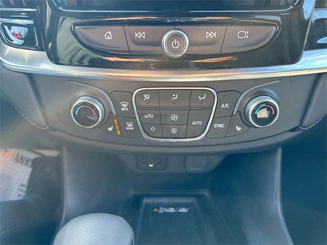 used 2022 Chevrolet Traverse car, priced at $23,659