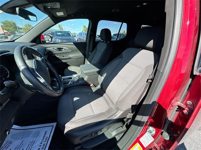 used 2022 Chevrolet Traverse car, priced at $23,659