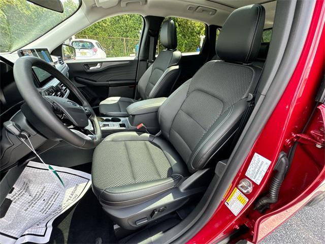 new 2025 Ford Escape PHEV car, priced at $33,985