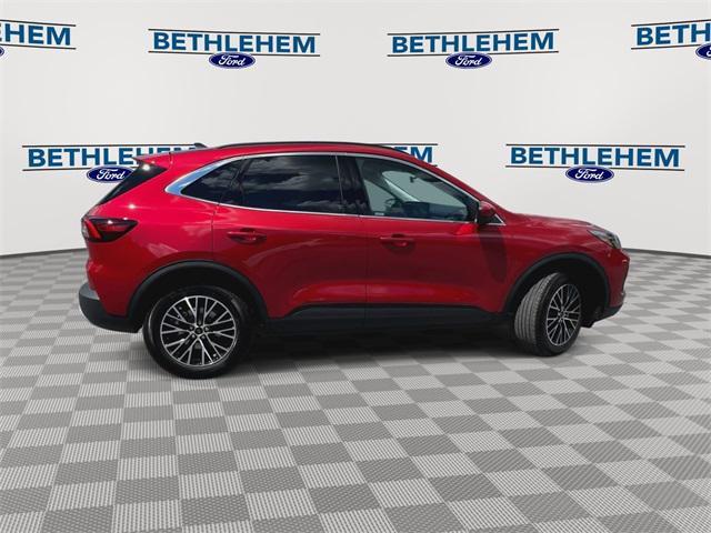 new 2025 Ford Escape PHEV car, priced at $33,985
