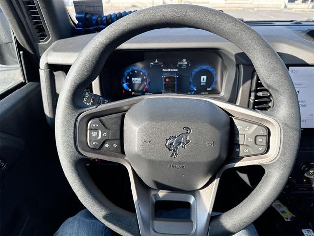 new 2025 Ford Bronco car, priced at $42,575
