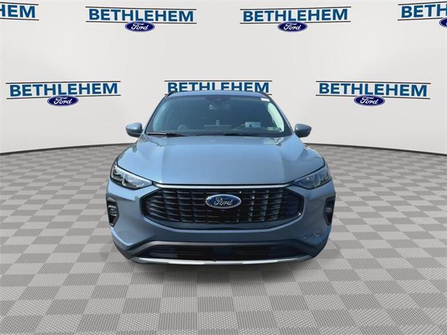 new 2025 Ford Escape PHEV car, priced at $36,425