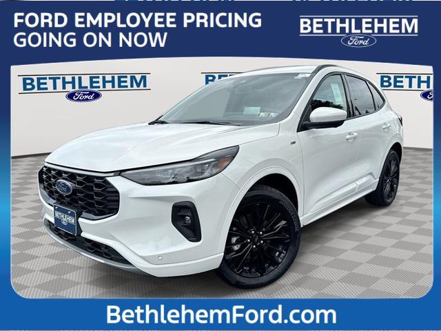 new 2025 Ford Escape car, priced at $39,131