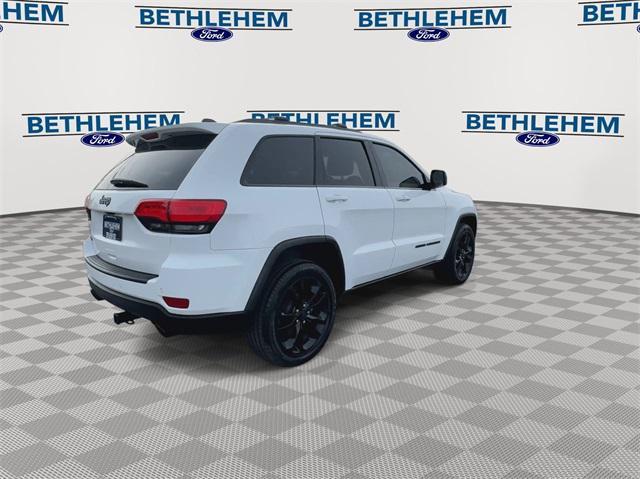 used 2018 Jeep Grand Cherokee car, priced at $15,579