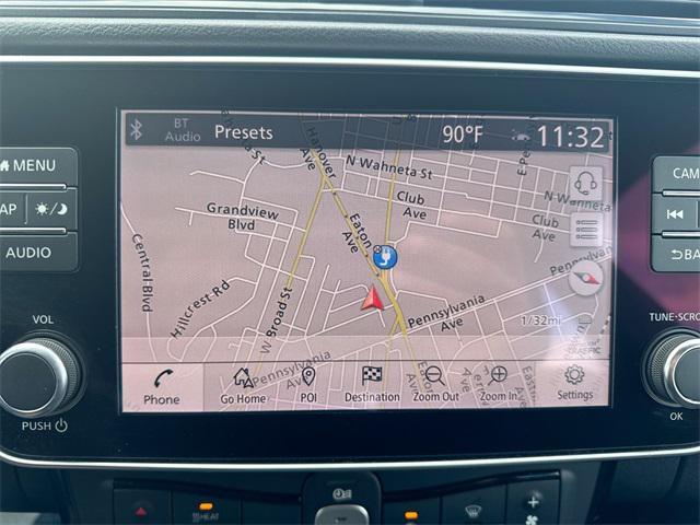 used 2022 Nissan Leaf car, priced at $11,318