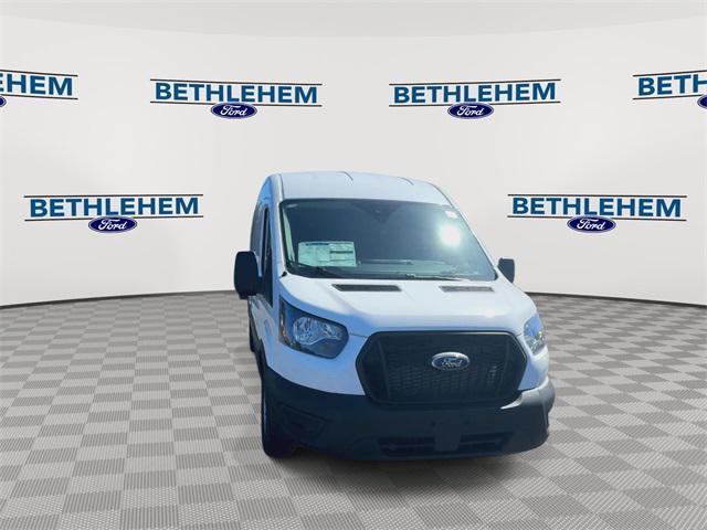 new 2025 Ford Transit-250 car