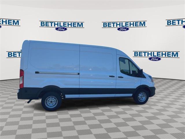 new 2025 Ford Transit-250 car
