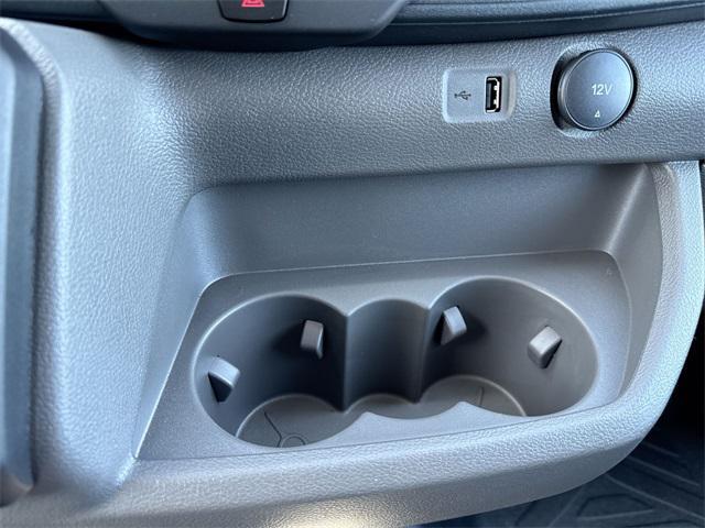 new 2025 Ford Transit-250 car