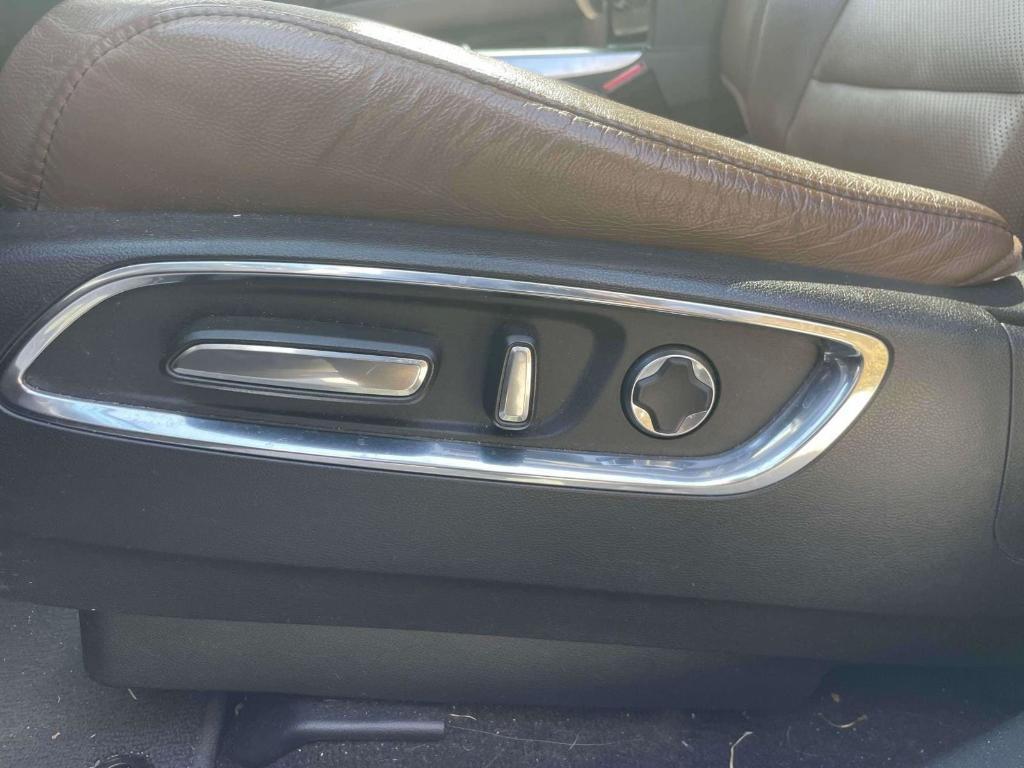 used 2020 Acura MDX car, priced at $28,988