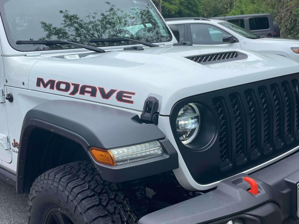 used 2021 Jeep Gladiator car, priced at $37,698