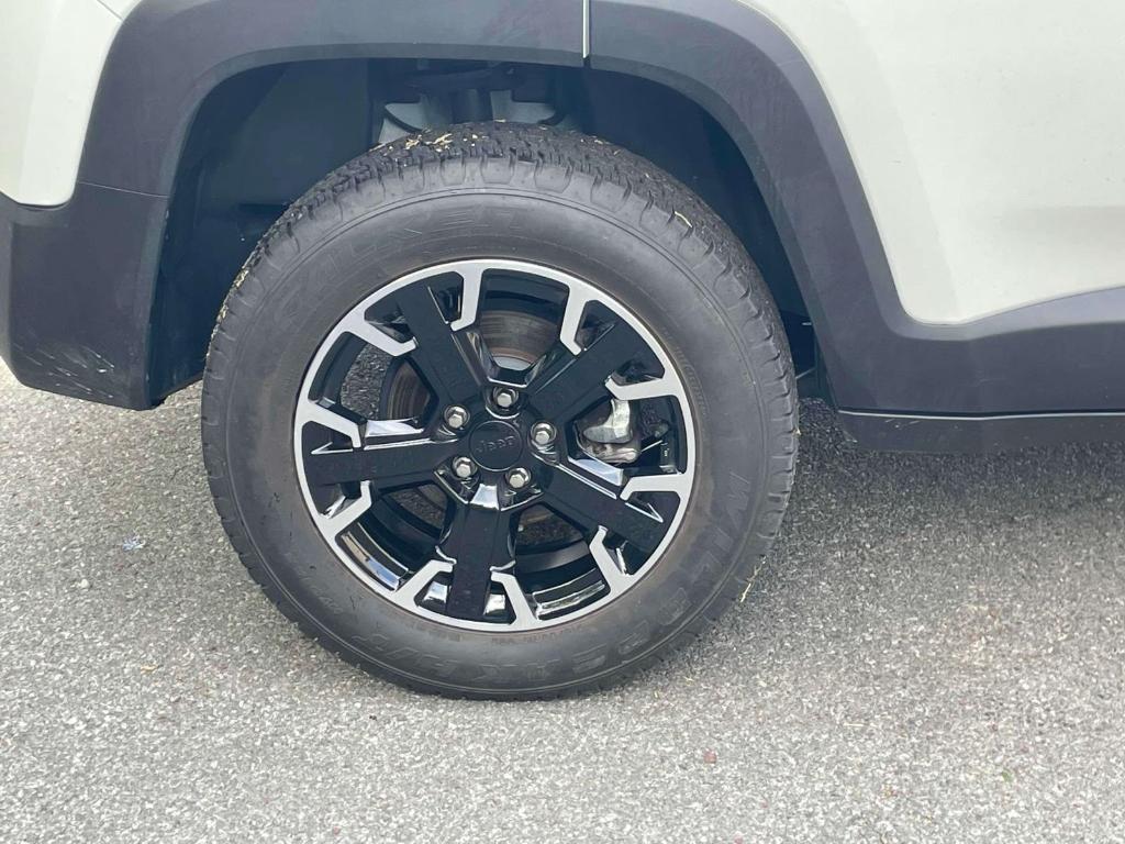 used 2023 Jeep Renegade car, priced at $25,991