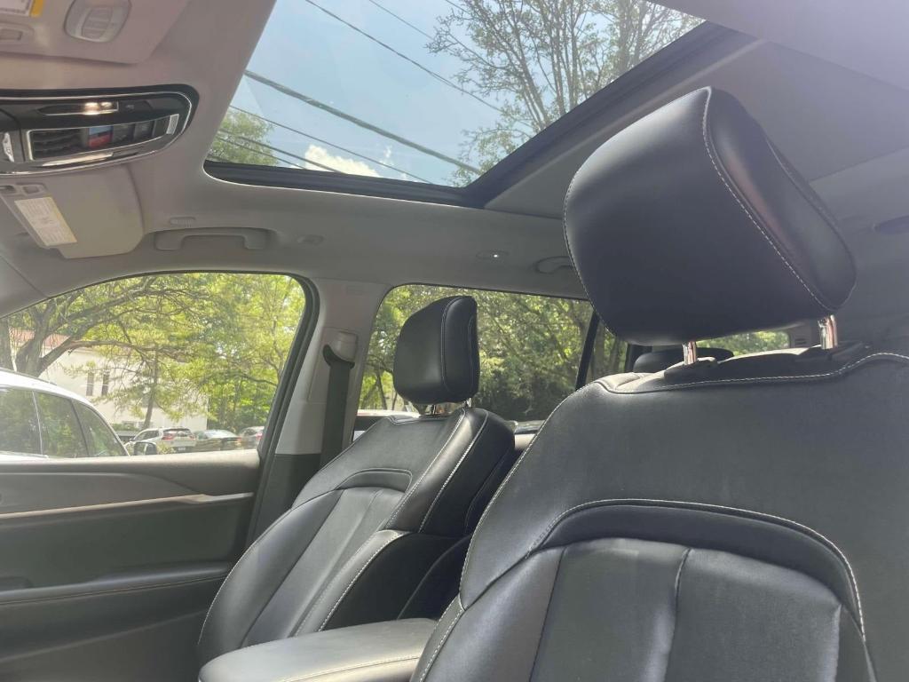 used 2022 Jeep Grand Cherokee L car, priced at $36,998