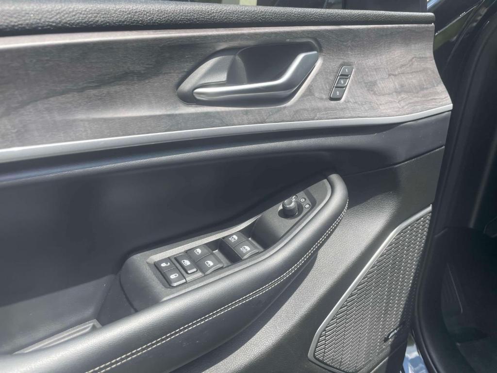 used 2022 Jeep Grand Cherokee L car, priced at $34,502