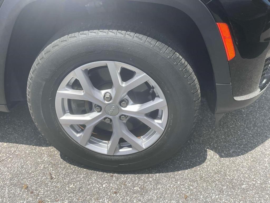 used 2022 Jeep Grand Cherokee L car, priced at $36,998