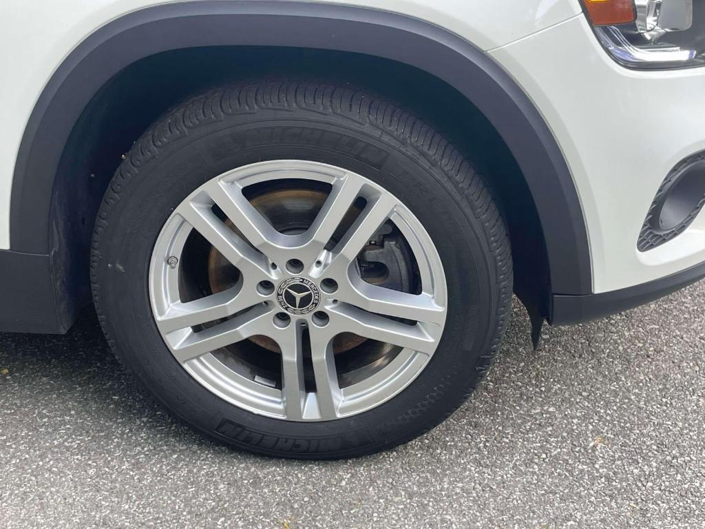 used 2021 Mercedes-Benz GLB 250 car, priced at $24,799