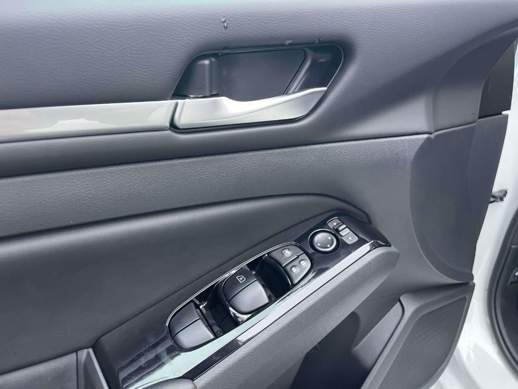 used 2025 Nissan Altima car, priced at $25,800