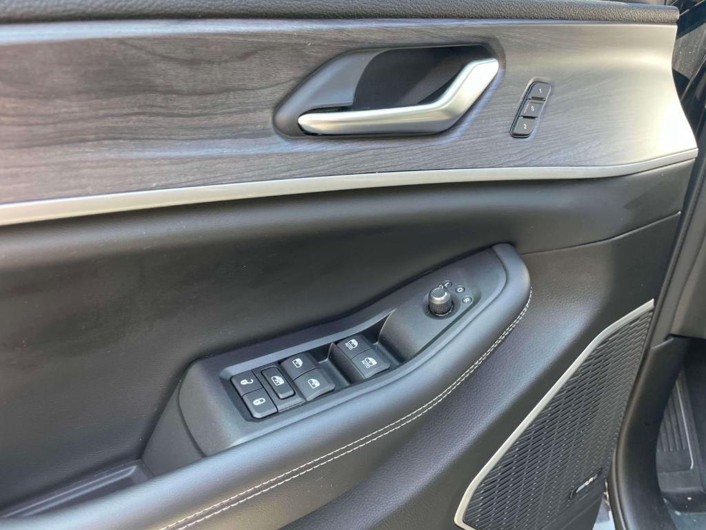 used 2023 Jeep Grand Cherokee 4xe car, priced at $34,409