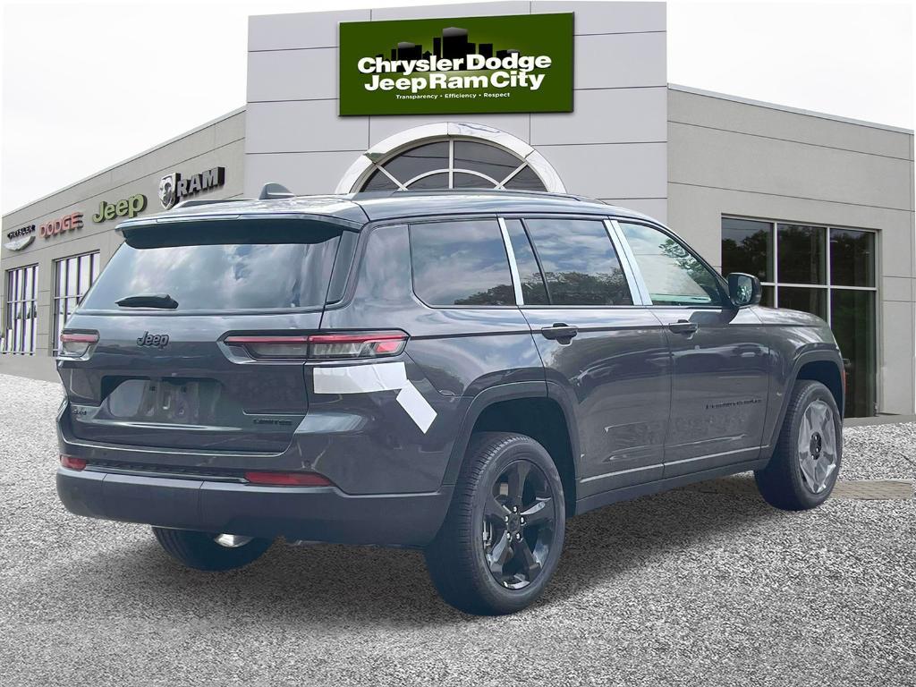 new 2024 Jeep Grand Cherokee L car, priced at $58,385